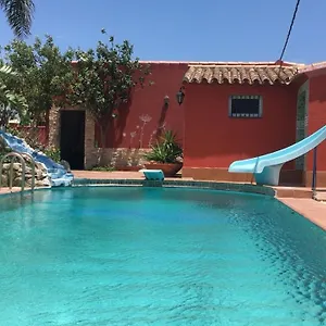 Higos Chumbos, Compartido بيت ضيافة